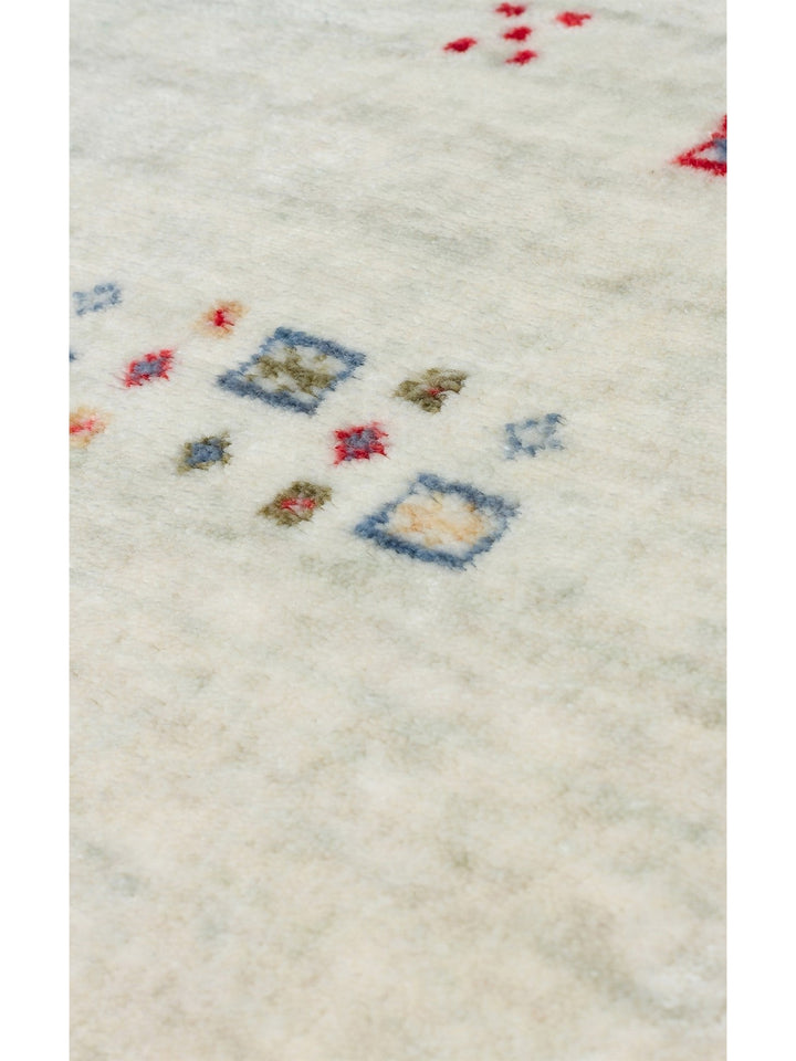Oushak Carnaval Tappeto Moderno Uşak in TENCEL™ realizzato a mano, 100% naturale, facile da pulire, 06 BEIGE Q