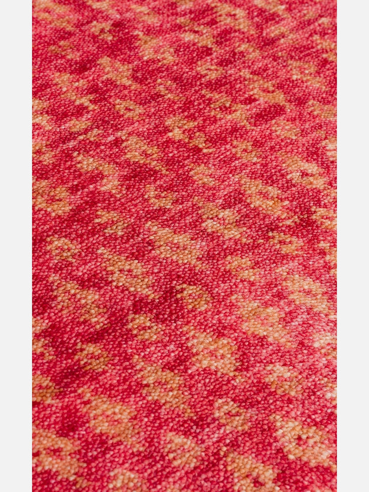 Oushak Carnaval %100 Naturel Kolay Temizlenir El Emeğiyle Üretilen TENCEL™ Modern Uşak Halısı ZR 15 RED AUTUMN - Carpetdocia
