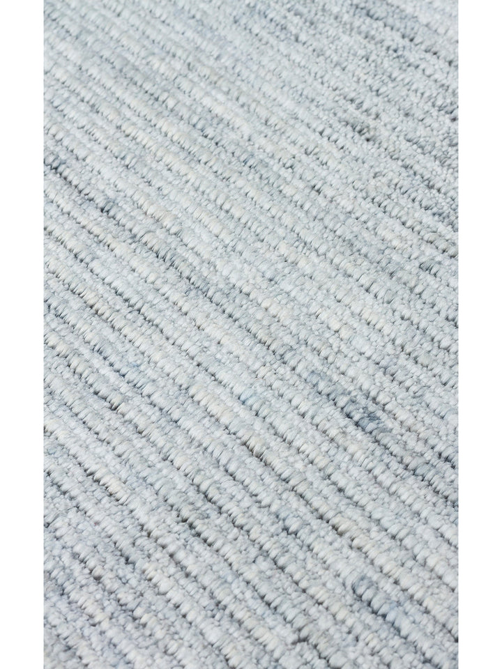 Brasilia Tensel El Emeğiyle Üretilen Modern Sade Şık Özel Kara Tezgah Halısı PLAIN SKY BLUE - Carpetdocia