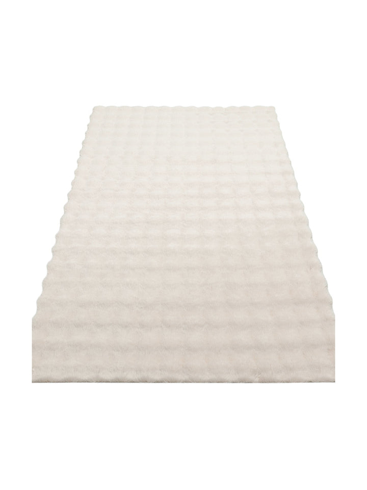 Eskimo Serisi Özel Yüksek Alçak Dokulu Yumuşak Tuşeli Suni Kürk PLAIN BEIGE - Carpetdocia
