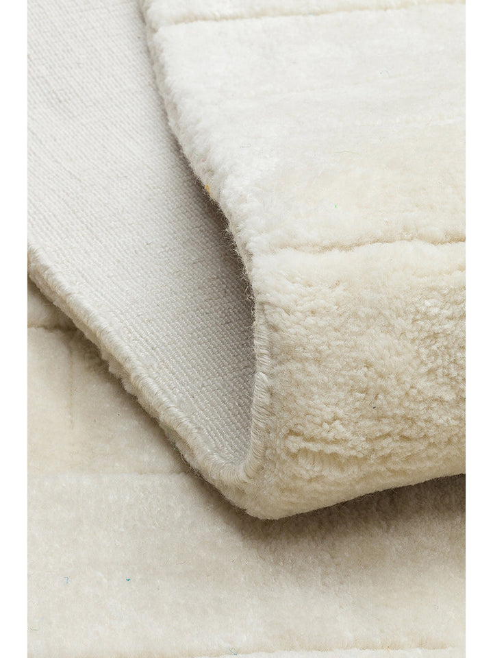 Fluffy Serisi 3D Oyma El Dokuma Salon Oturma Odası Yatak Odası Koridor Antre Modern Halı IVORY - Carpetdocia