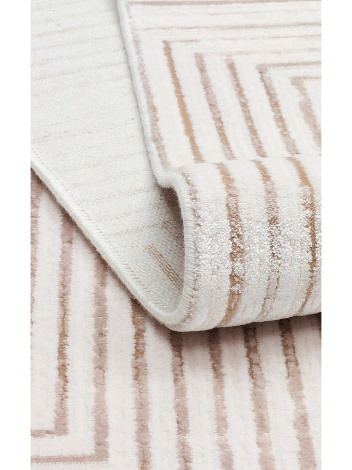 Kylie Serisi Salon Oturma Odası Koridor Antre Parlak ve Sade Modern Halı 02 CREAM NATURAL - Carpetdocia