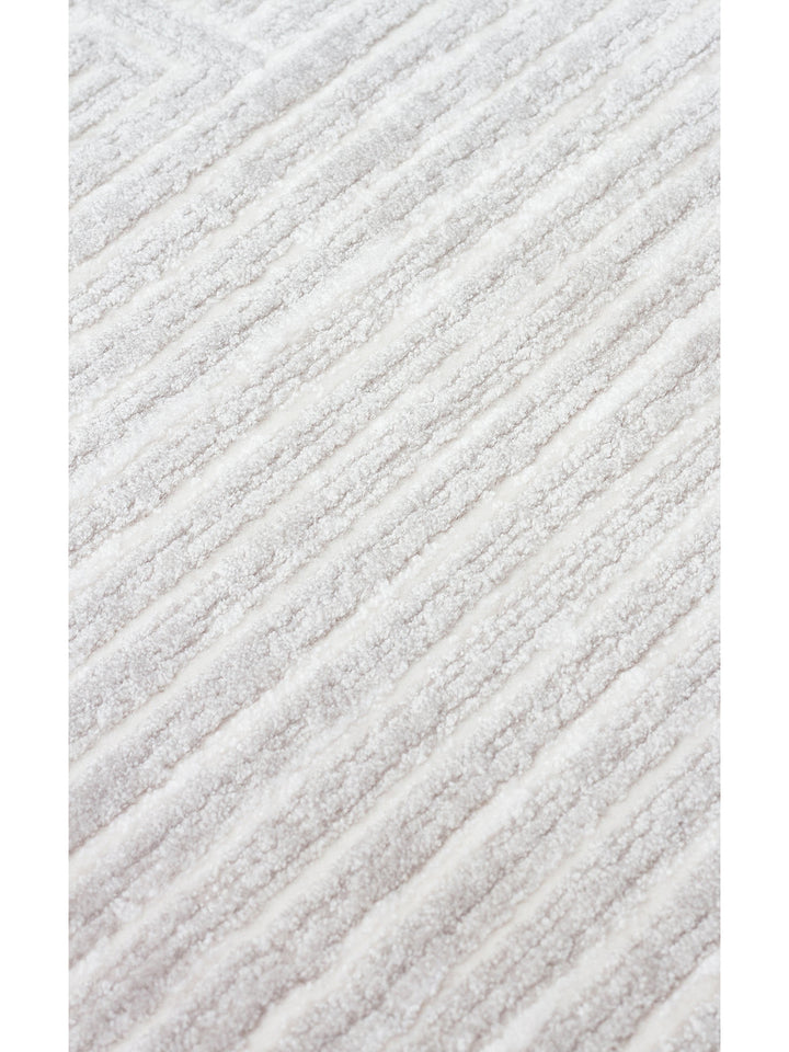 Kylie Serisi Salon Oturma Odası Koridor Antre Parlak ve Sade Modern Halı 02 SILVER CREAM - Carpetdocia