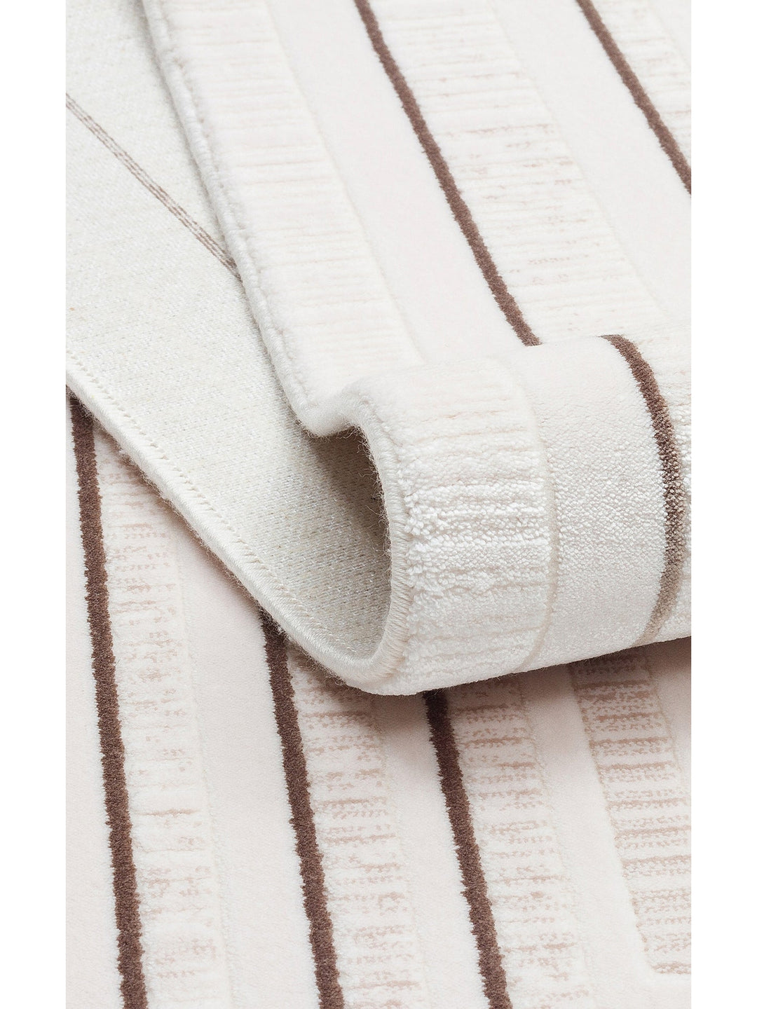Kylie Serisi Salon Oturma Odası Koridor Antre Parlak ve Sade Modern Halı 04 CREAM VIZON - Carpetdocia