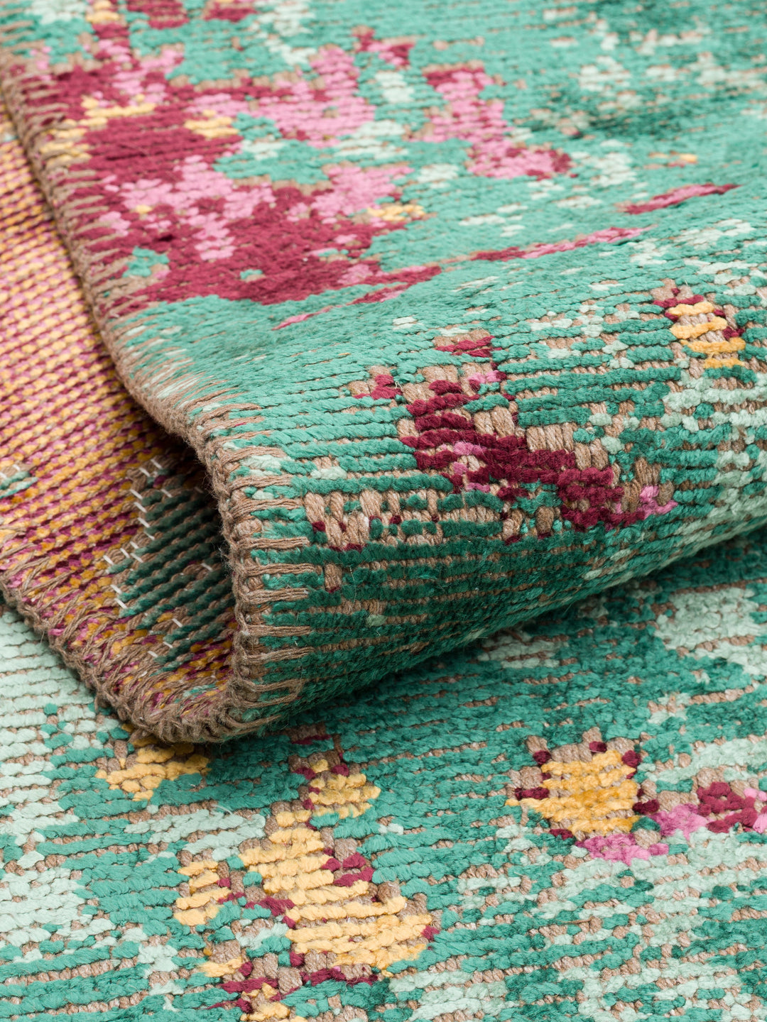 Ruggadocia Verdant Yosun Soyut Desenli Halı detay
